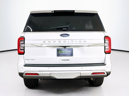 Used 2023 Ford Expedition Limited image 7