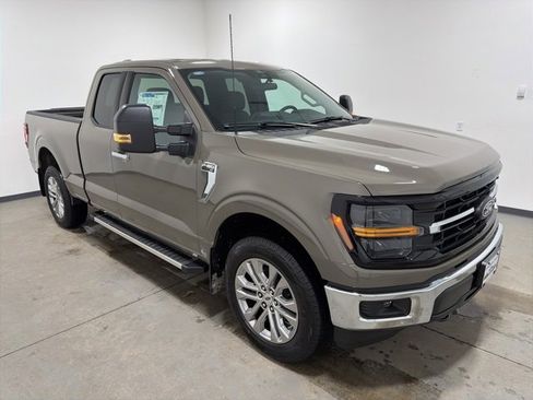 New 2026 Ford F150 XLT w/ XLT Chrome Appearance Package image 3