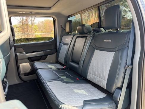 Used 2023 Ford F150 Limited image 19