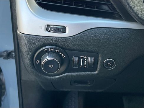 Used 2014 Jeep Cherokee Trailhawk w/ Comfort/Convenience Group image 10