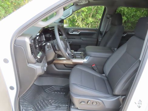 New 2026 Chevrolet Silverado 1500 RST image 23