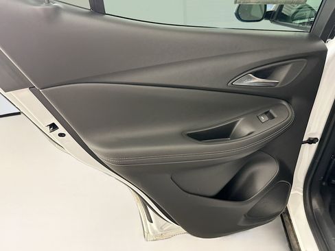 Used 2025 Buick Encore GX Preferred image 26