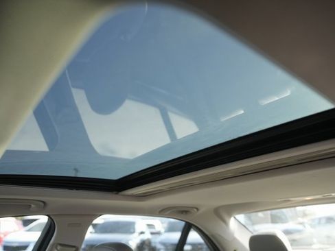 Used 2008 Mercedes-Benz C 300 Sedan image 11