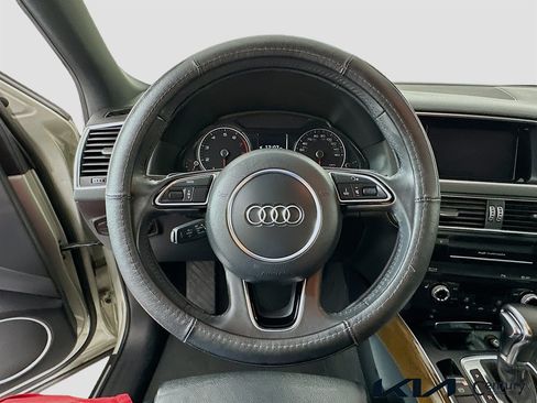 Used 2015 Audi Q5 2.0T Premium Plus w/ Technology Package AWD/4WD image 11