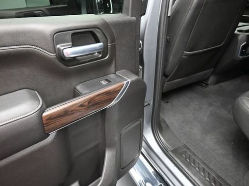 Used 2021 GMC Sierra 1500 SLT AWD/4WD image 10