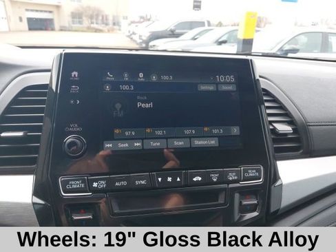 Used 2023 Honda Odyssey Sport image 16