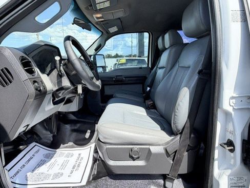 Used 2016 Ford F350 XL w/ Power Equipment Group RWD image 9