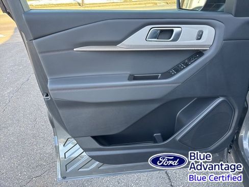 Certified 2025 Ford Explorer Active image 14