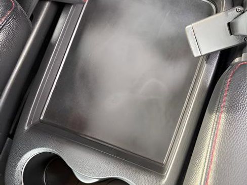 Used 2022 Honda Pilot Black Edition image 22