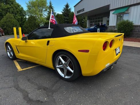 Used 2013 Chevrolet Corvette Convertible RWD image 5
