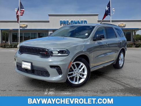 Used 2024 Dodge Durango GT RWD image 1