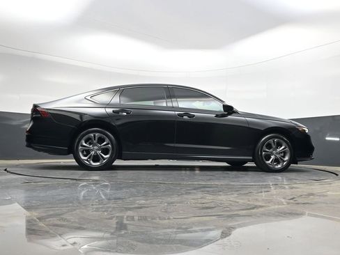 Certified 2023 Honda Accord EX image 31