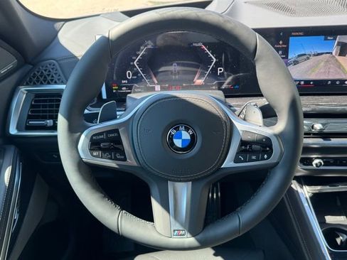 New 2026 BMW X6 xDrive40i image 17