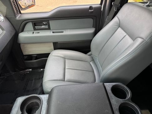 Used 2014 Ford F150 XLT w/ Equipment Group 302A Luxury AWD/4WD image 21