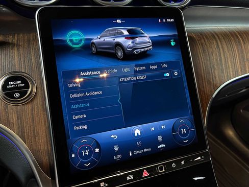 Certified 2025 Mercedes-Benz GLC 300 GLC 300 image 40