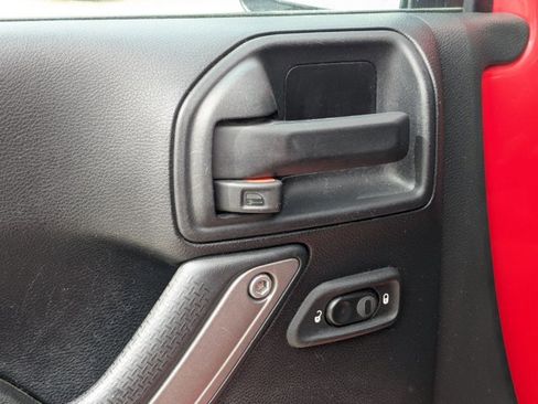 Used 2016 Jeep Wrangler Unlimited Sport w/ Quick Order Package 24S image 8