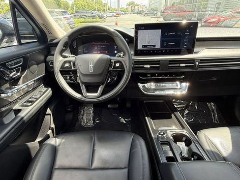 Certified 2023 Lincoln Corsair AWD w/ Equipment Group 101A image 14