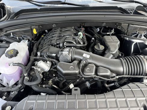 New 2025 Jeep Grand Cherokee L Limited w/ Trailer Tow Package image 35