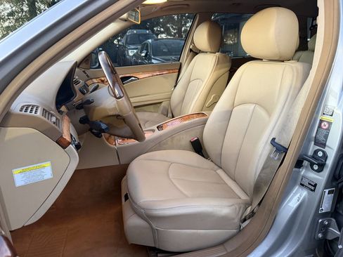 Used 2008 Mercedes-Benz E 350 4MATIC Wagon image 8