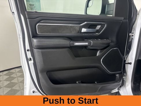 Used 2024 RAM 1500 Laramie AWD/4WD image 10