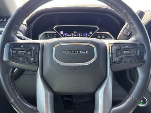 Used 2020 GMC Sierra 2500 Denali w/ Denali Ultimate Package AWD/4WD image 24