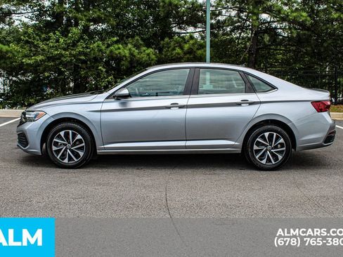 Used 2024 Volkswagen Jetta S FWD image 6