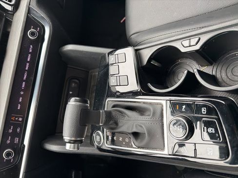 Used 2023 Kia Sportage X-Line w/ X-Line Premium Package image 9