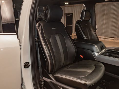 Used 2019 Ford F250 Platinum w/ Platinum Ultimate Package AWD/4WD image 31