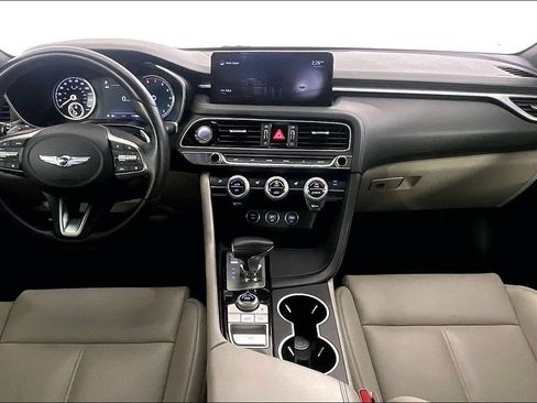 Used 2022 Genesis G70 2.0T RWD image 18