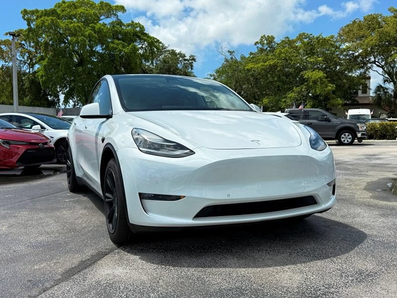 Used 2021 Tesla Model Y Long Range AWD/4WD image 3