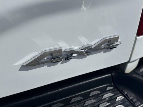 Used 2024 RAM 2500 Big Horn image 9