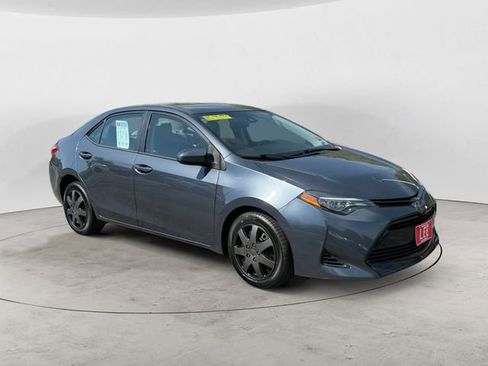 Used 2019 Toyota Corolla LE FWD image 7