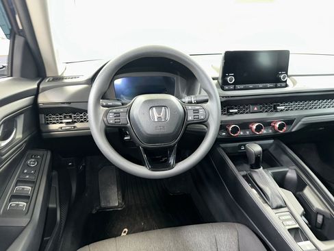 Used 2024 Honda Accord EX image 2