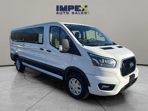 Used 2023 Ford Transit 350 XLT image 7