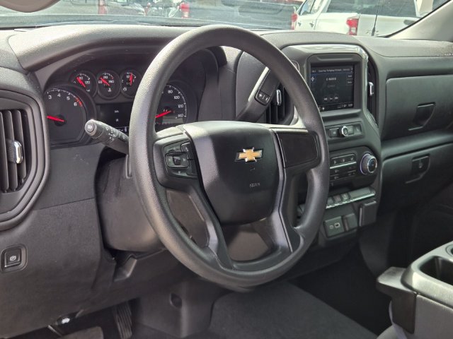 Certified 2024 Chevrolet Silverado 1500 Custom w/ Turbomax Blackout Package AWD/4WD image 18