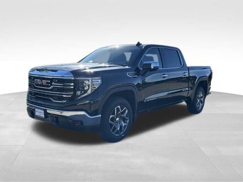 New 2026 GMC Sierra 1500 SLT AWD/4WD image 1