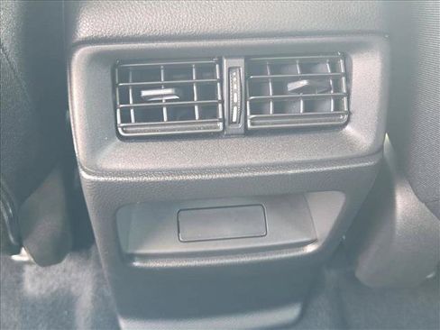 Used 2024 Honda CR-V LX image 16