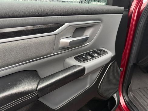 Used 2019 RAM 1500 Big Horn image 11