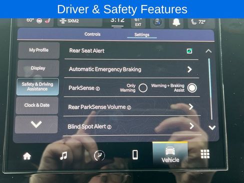 New 2025 Jeep Grand Cherokee L Altitude image 5
