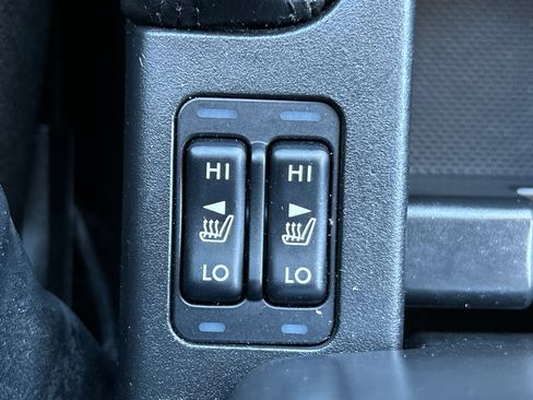 Used 2011 Subaru Forester 2.5X Premium w/ All-Weather Pkg AWD/4WD image 12