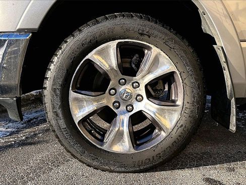 Used 2019 RAM 1500 Limited image 10