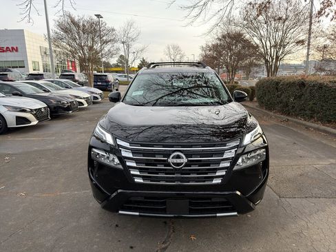 New 2026 Nissan Rogue Platinum w/ Platinum Premium Package image 2