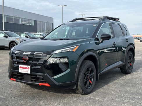 New 2026 Nissan Rogue SV image 2