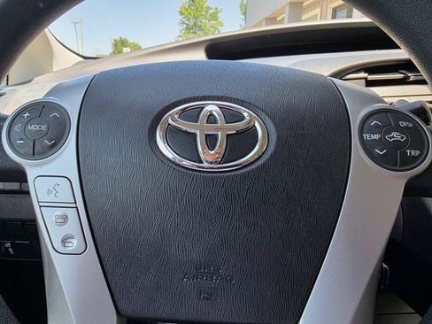 Used 2013 Toyota Prius Three FWD image 10