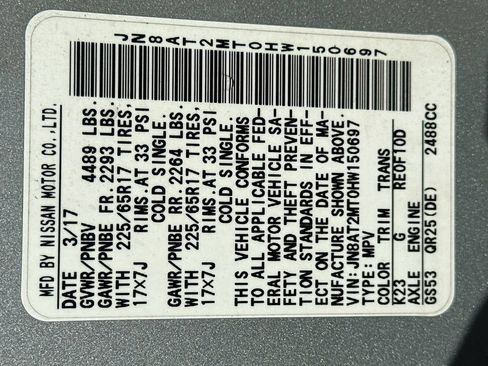 Used 2017 Nissan Rogue SV FWD image 39