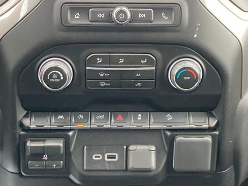 New 2026 Chevrolet Silverado 1500 Custom Trail Boss w/ Midnight Edition AWD/4WD image 17