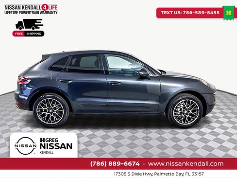 Used 2017 Porsche Macan S image 11