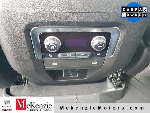 Used 2024 Chevrolet Tahoe Z71 w/ Z71 Off-Road Package AWD/4WD image 24