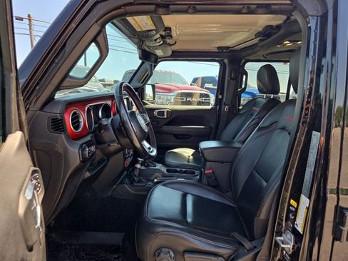 Used 2021 Jeep Gladiator Rubicon AWD/4WD image 10