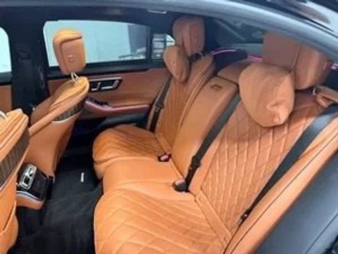 Used 2022 Mercedes-Benz S 580 4MATIC Sedan image 6